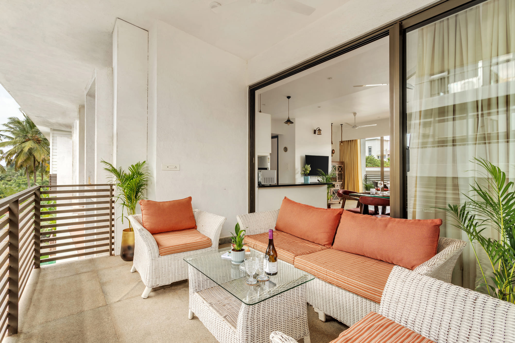 Alívio by Utopian Villas